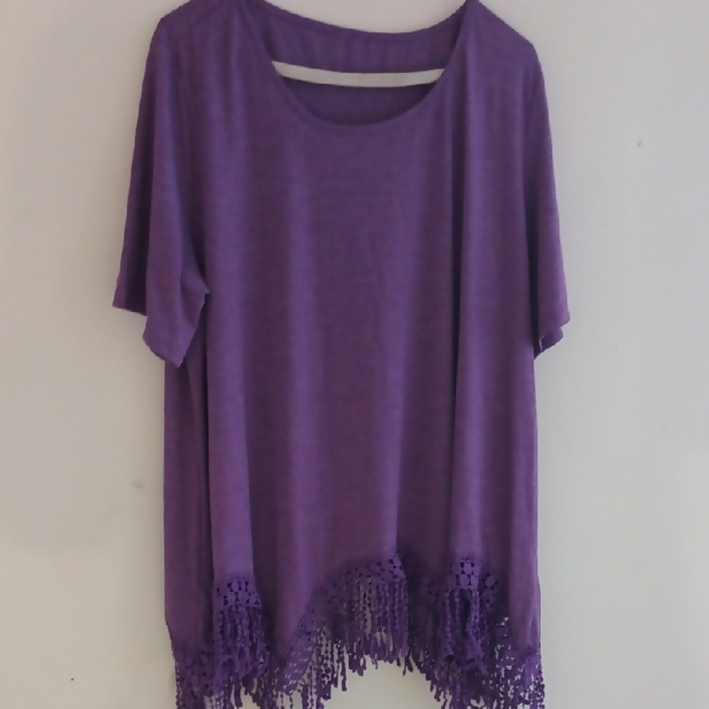 Elegant Purple Women's Tunic with Lace Hem